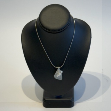 Tweed-Art-Craft-Maker-Jewellery-Gaynor-Hebdon-Smith-Seaglass-Pearls